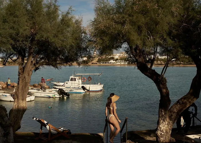 Salt Suites Paros